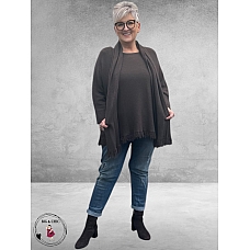 NOSTALGIA Gebreide Trui Donker Bruin Met Sjaal