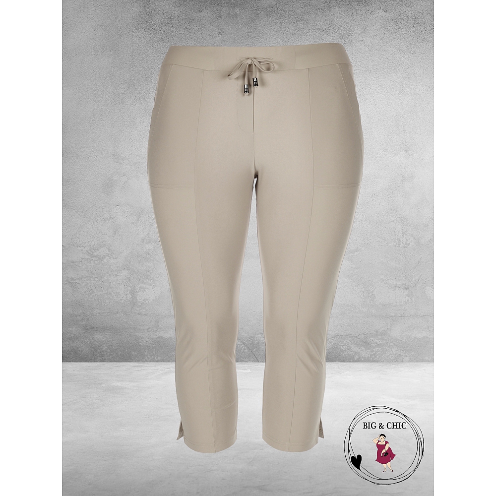 Only-M Capri Broek Zand Travel-Grote Maten Mode